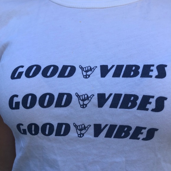 Good vibes brandy Melville shirt - Picture 3 of 3